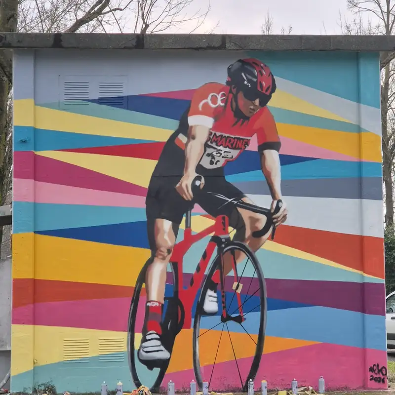 Un murale per celebrare 78 anni di passione ciclistica