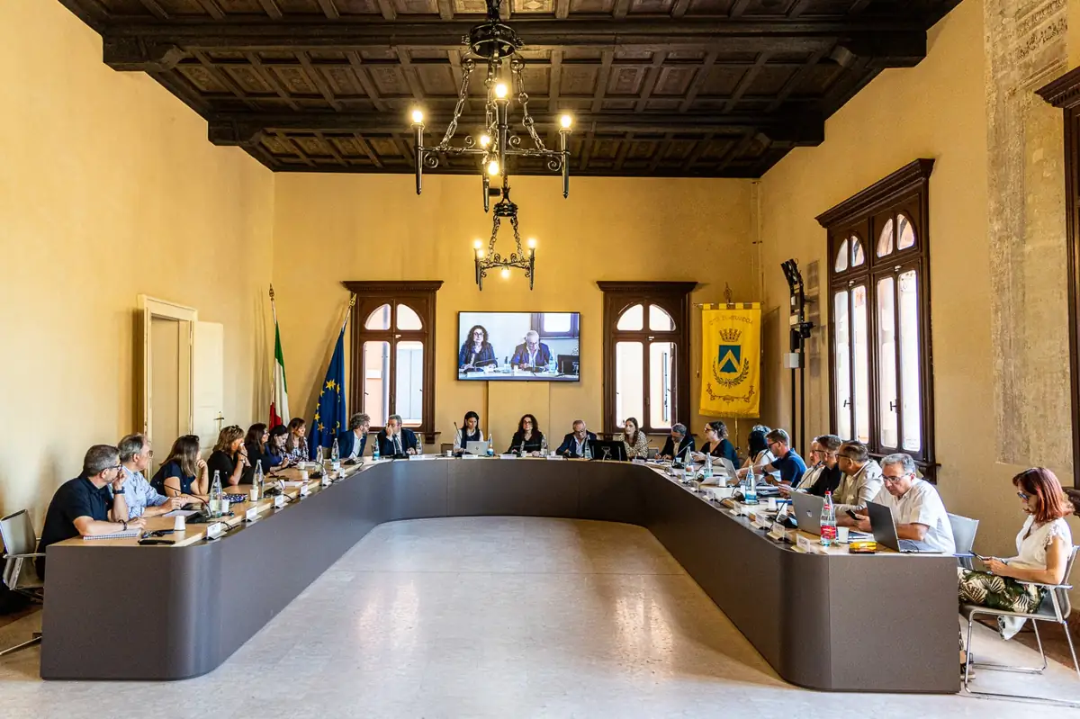 Sanità del Nord Modenese, la svolta: 16 milioni sul Santa Maria Bianca e 40 nuovi posti letto per Mirandola