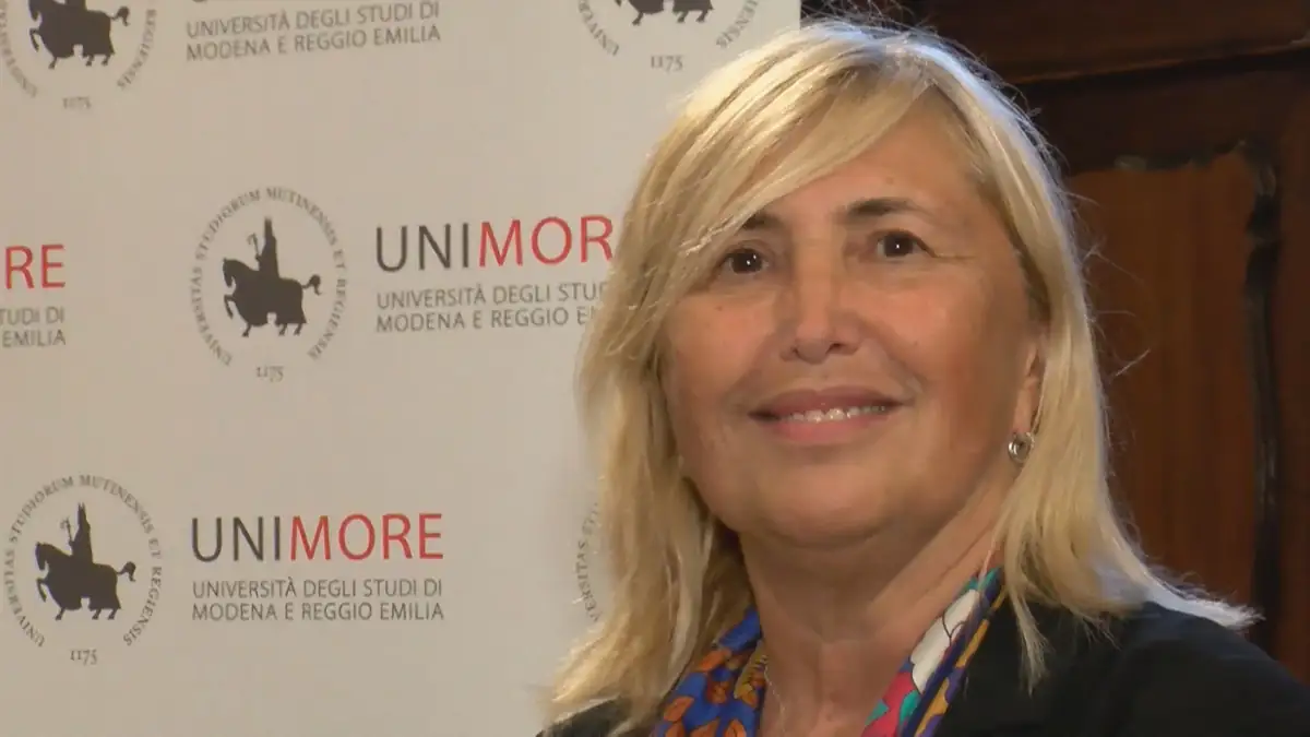 La rettrice di UniMORE Rita Cucchiara premiata al Congresso nazionale FADOI di Rimini